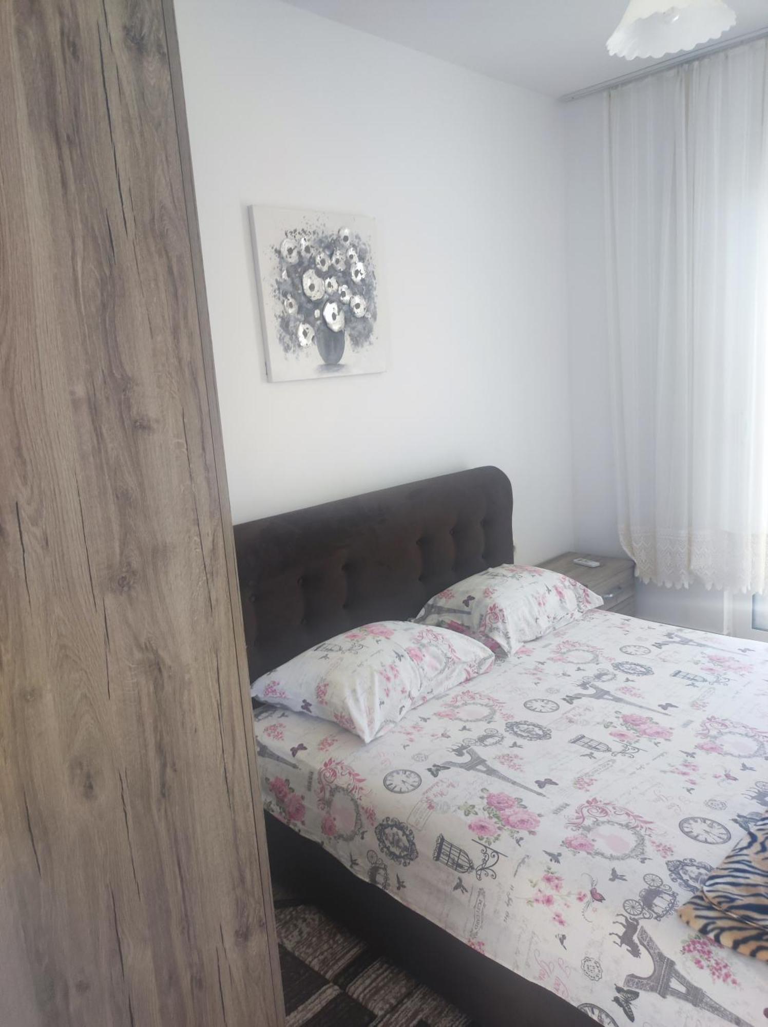 Tahiri Bellevue Apartments Улцинь Екстер'єр фото