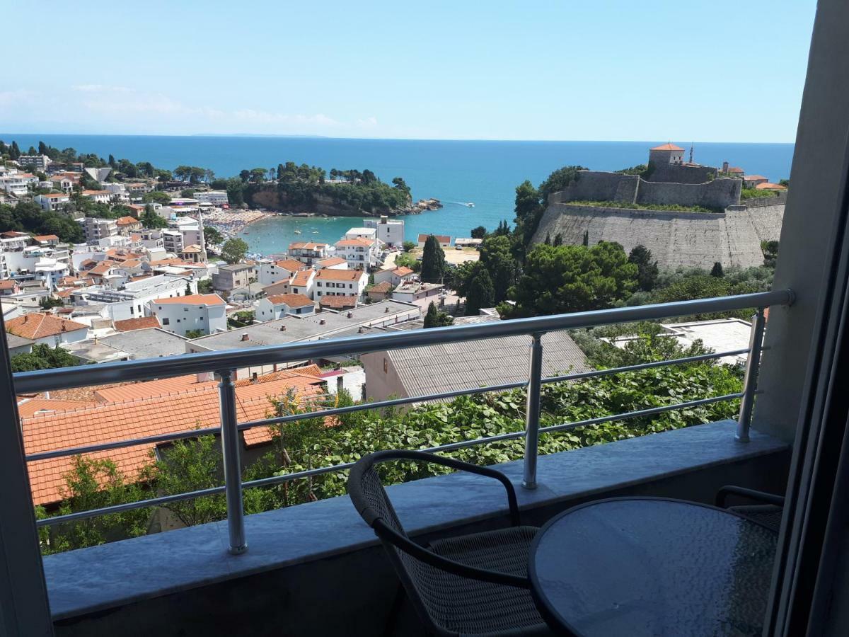 Tahiri Bellevue Apartments Улцинь Екстер'єр фото